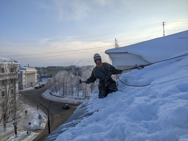 Roof Snow Removal in Brooklyn, NY